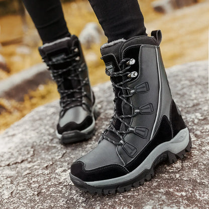 Warme fleece gevoerde dames Snowboots wit of zwart Aprizz